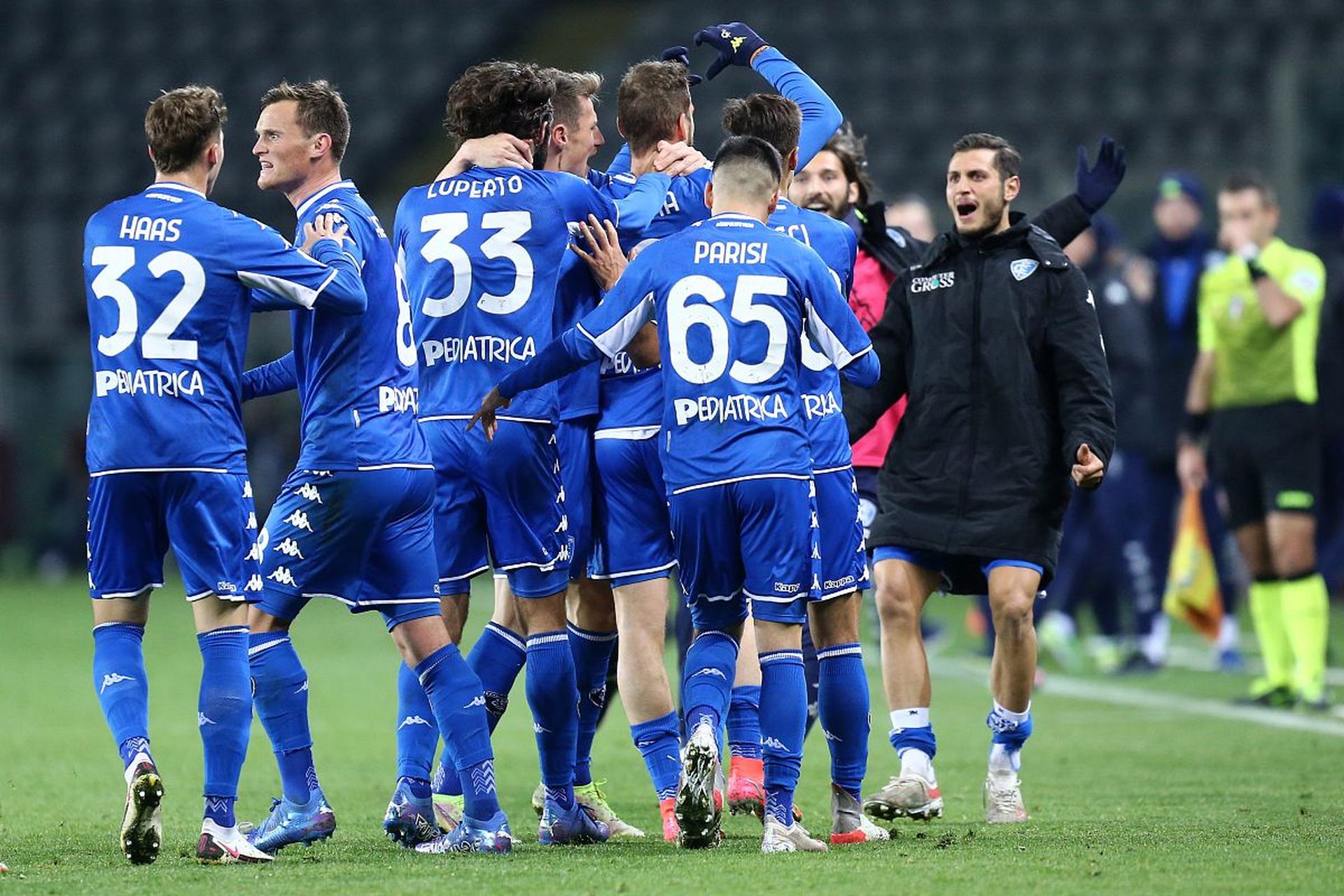 其阵容的稳 其阵容的稳