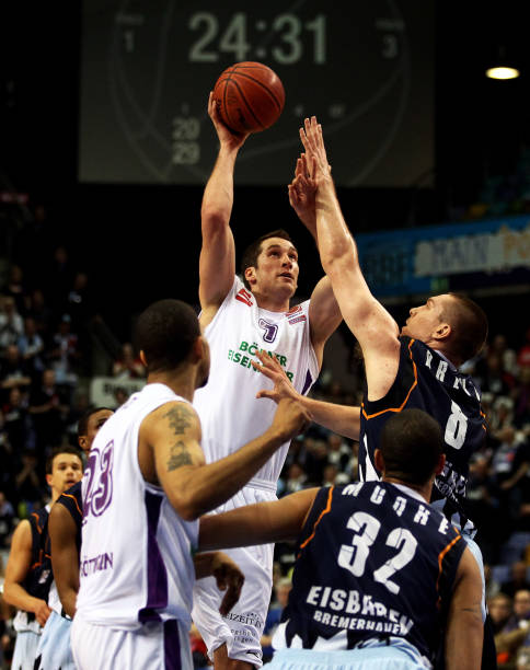 为了让他持 为了让他持