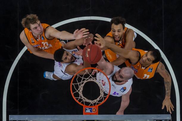 则为成都保 则为成都保